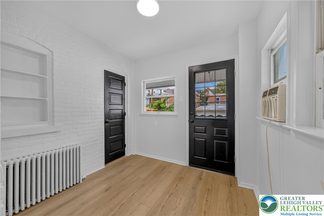 223 17th Street Property Photo 22
