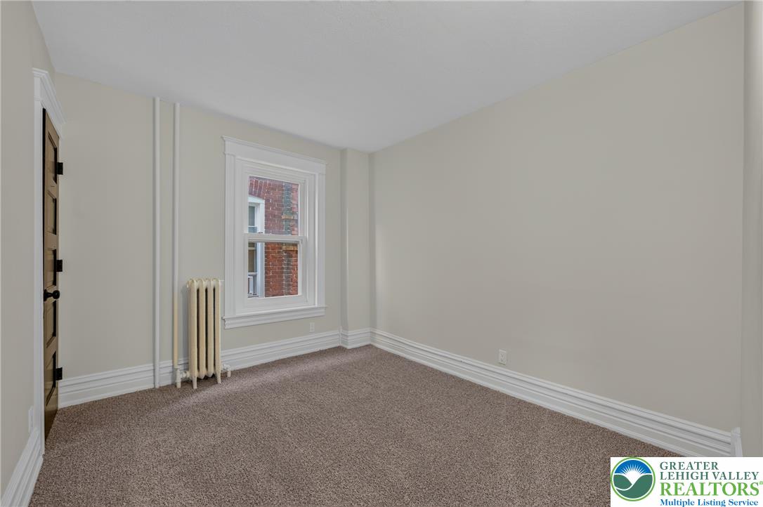 223 17th Street Property Photo 26