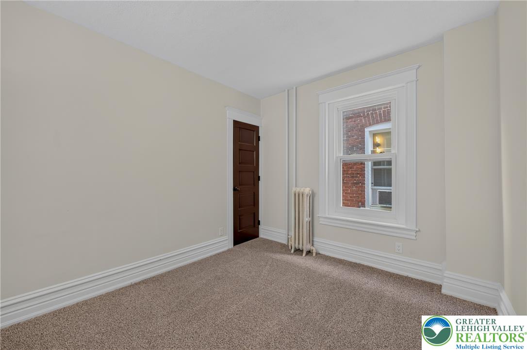 223 17th Street Property Photo 27