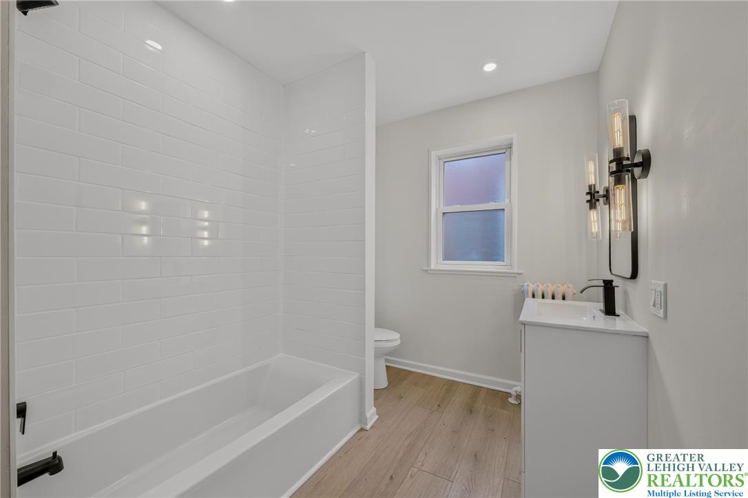 223 17th Street Property Photo 34
