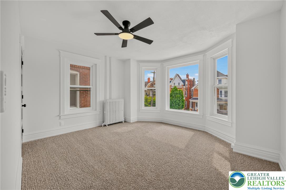 223 17th Street Property Photo 39