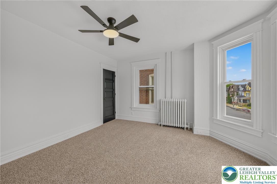 223 17th Street Property Photo 41