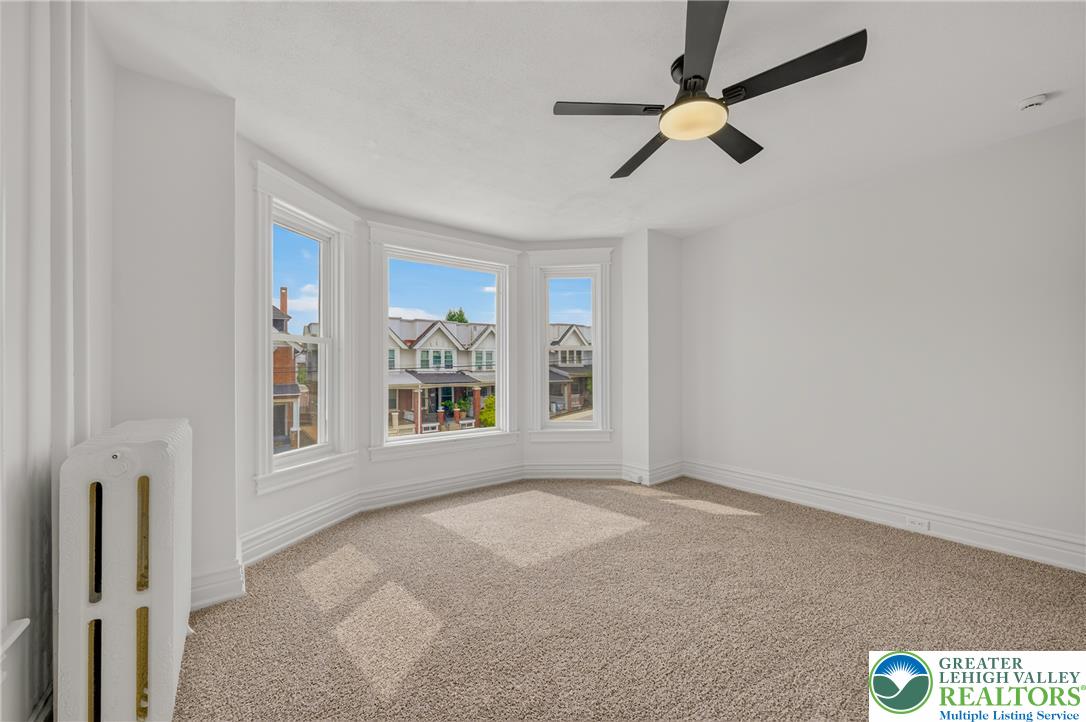 223 17th Street Property Photo 43