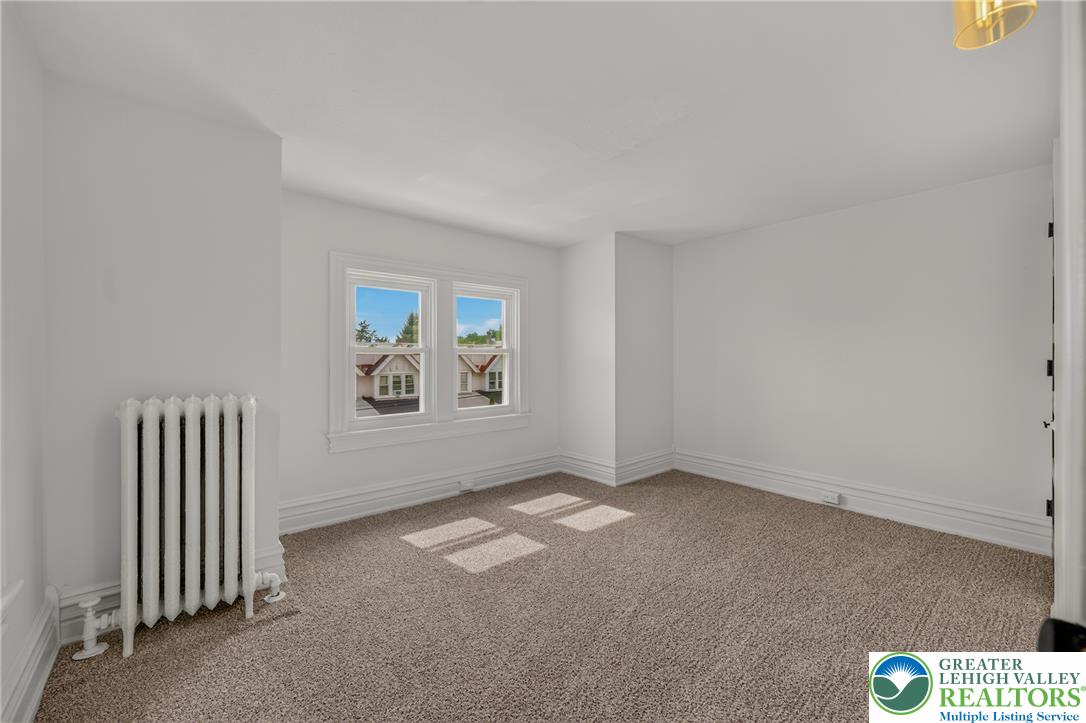 223 17th Street Property Photo 44