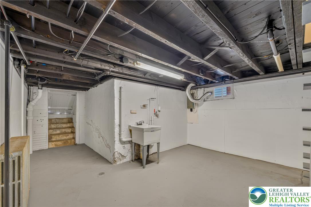 223 17th Street Property Photo 51