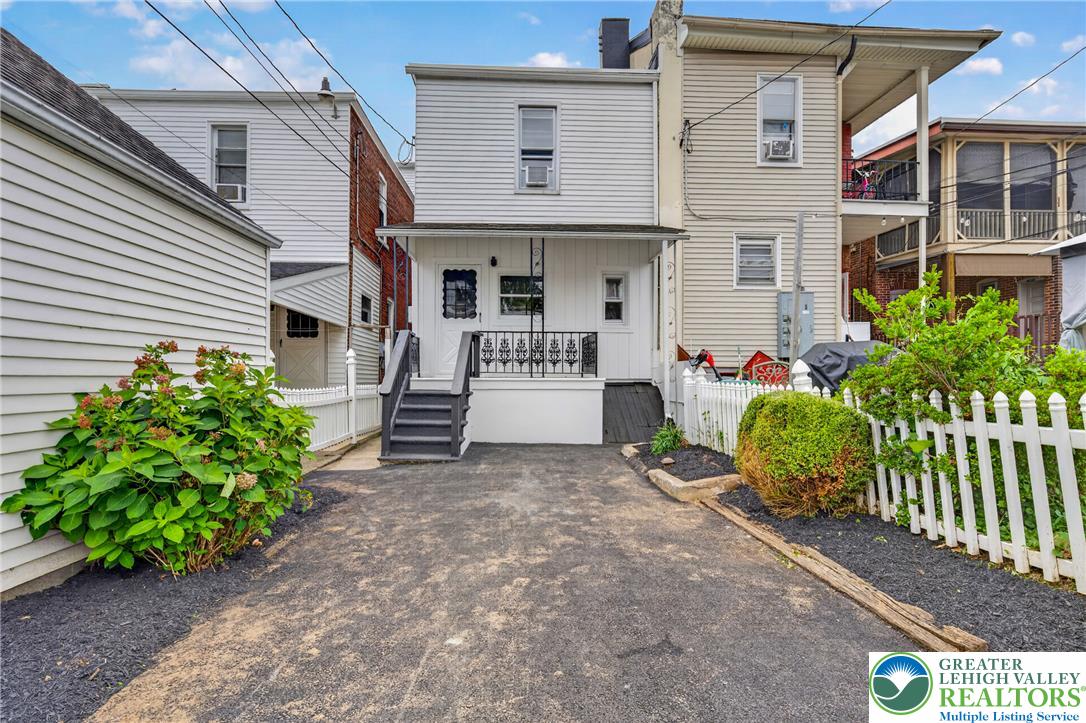 223 17th Street Property Photo 54