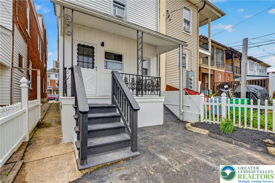 223 17th Street Property Photo 56