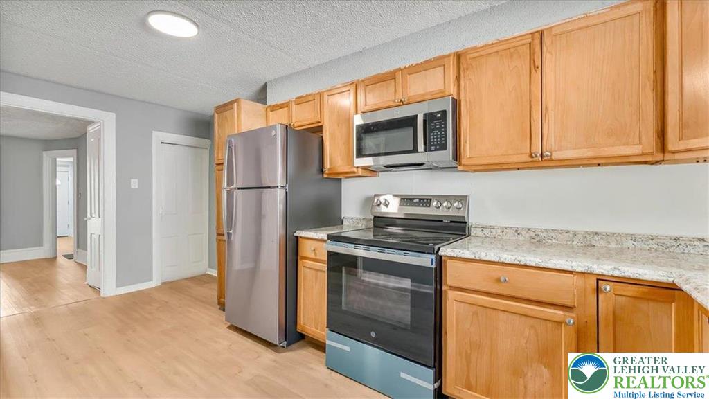 841 Jackson Street Property Photo 14