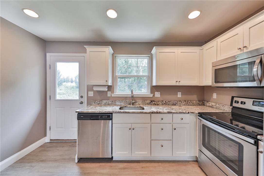 312 Central Park Avenue Property Photo 6