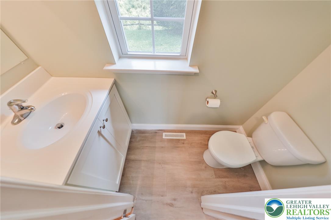 312 Central Park Avenue Property Photo 11