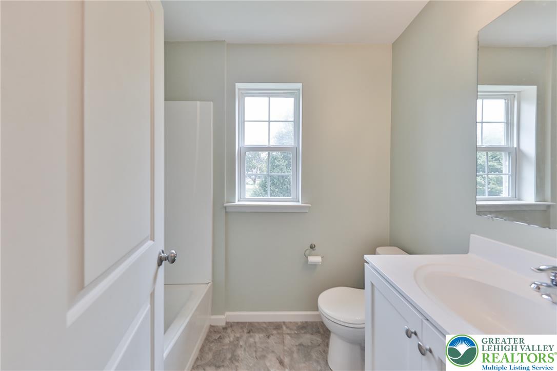 312 Central Park Avenue Property Photo 17