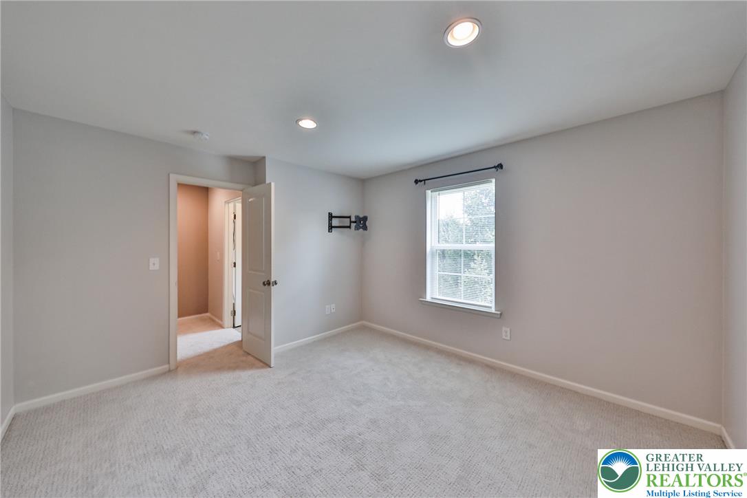 312 Central Park Avenue Property Photo 20