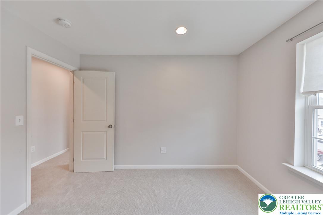 312 Central Park Avenue Property Photo 24