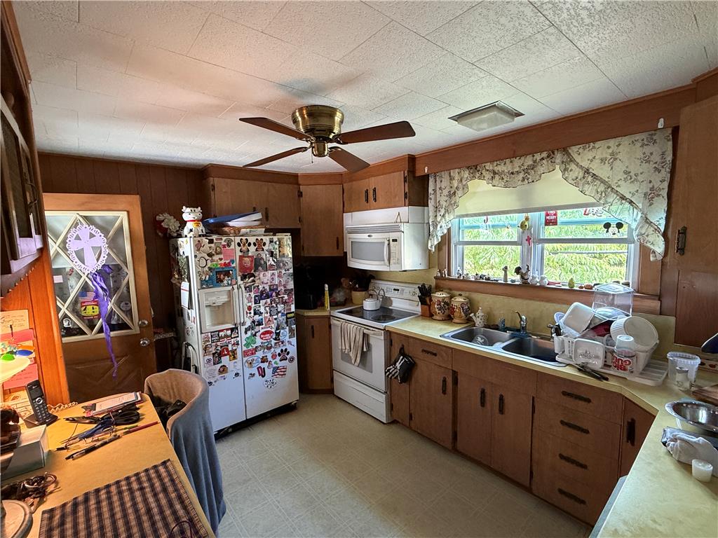 229 Patterson Street Property Photo 9