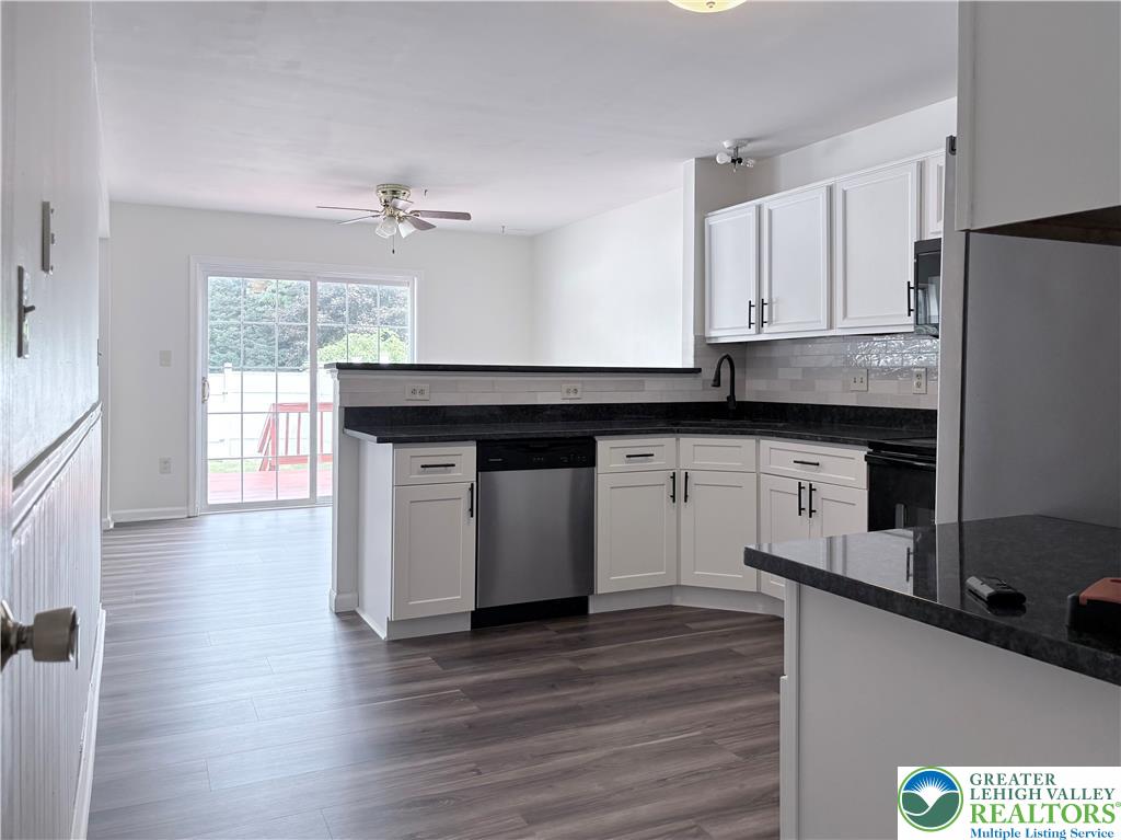 6411 Pioneer Drive Property Photo 4