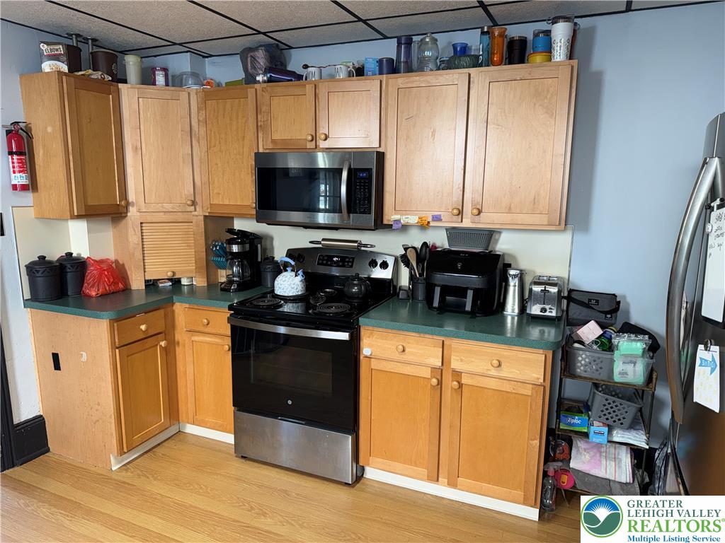246 East Ludlow Street Property Photo 8