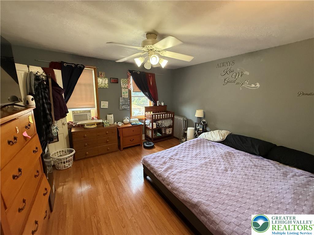 246 East Ludlow Street Property Photo 16