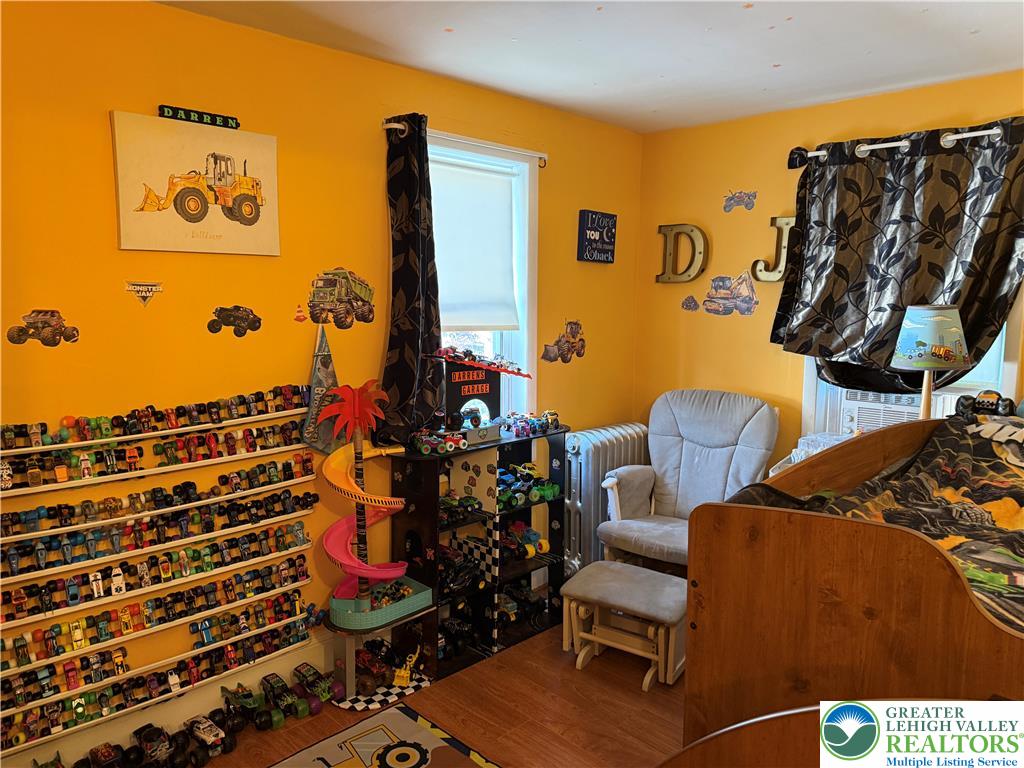 246 East Ludlow Street Property Photo 23
