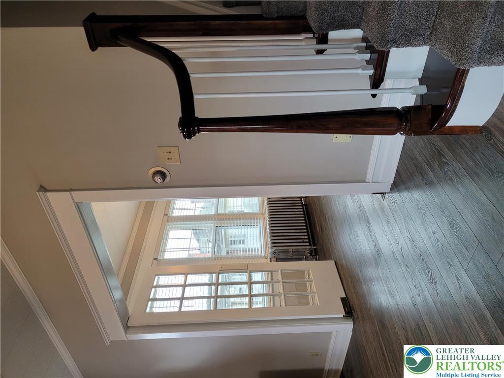 73 West Greenwich Street Property Photo 10