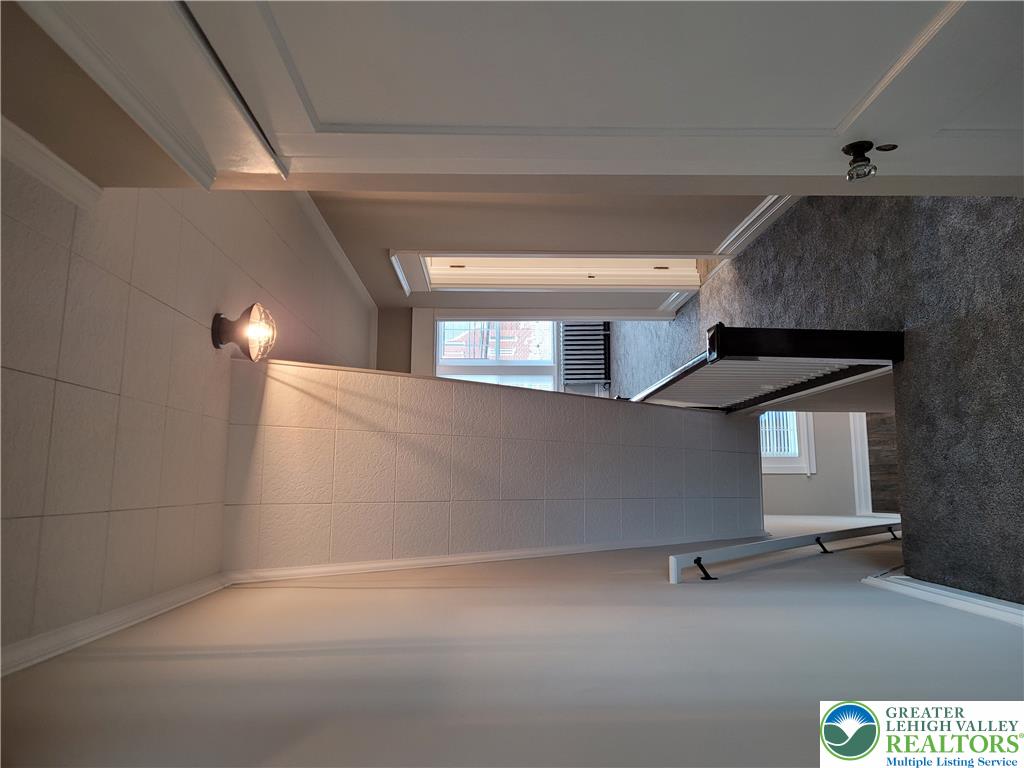 73 West Greenwich Street Property Photo 18