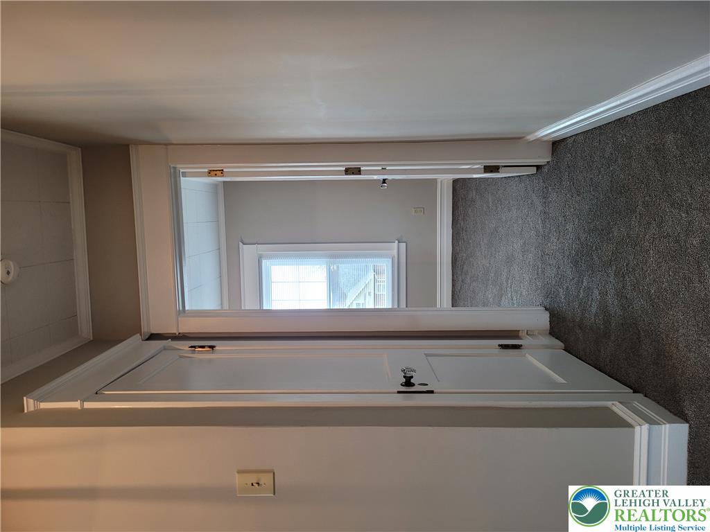 73 West Greenwich Street Property Photo 19