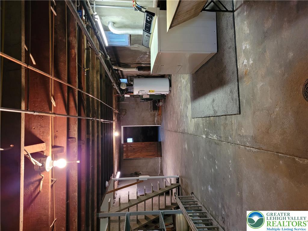 73 West Greenwich Street Property Photo 30