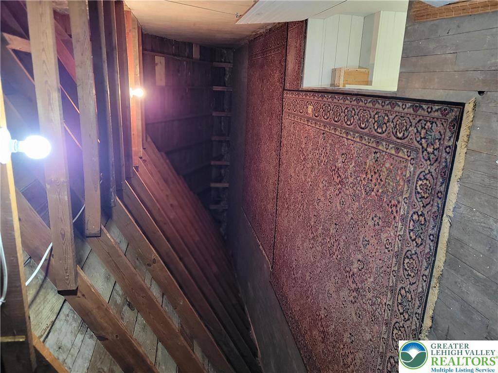 73 West Greenwich Street Property Photo 35