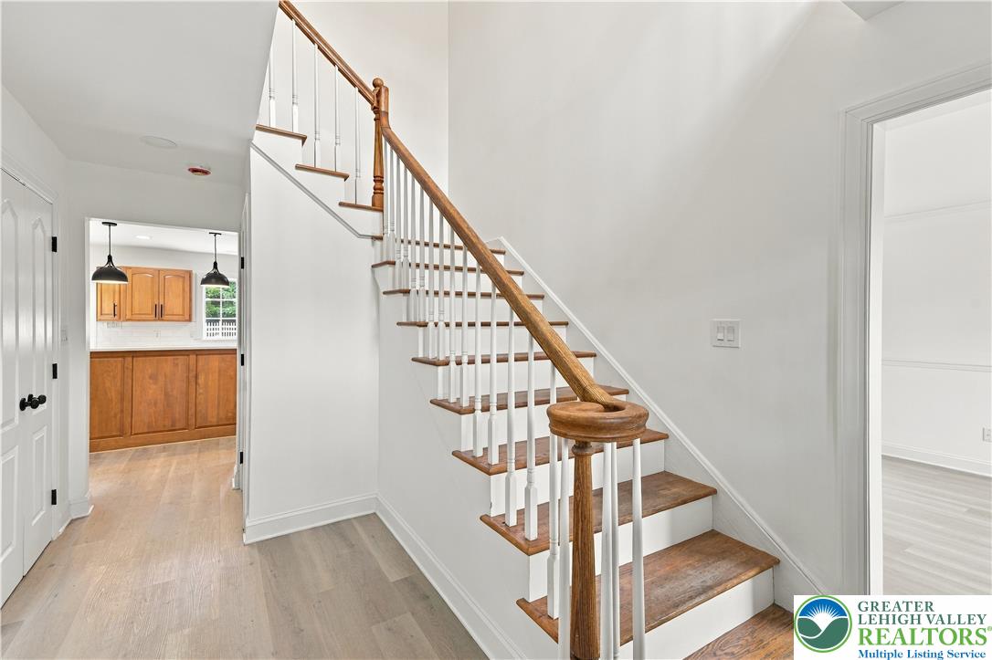 4 Schoolhouse Lane Property Photo 13