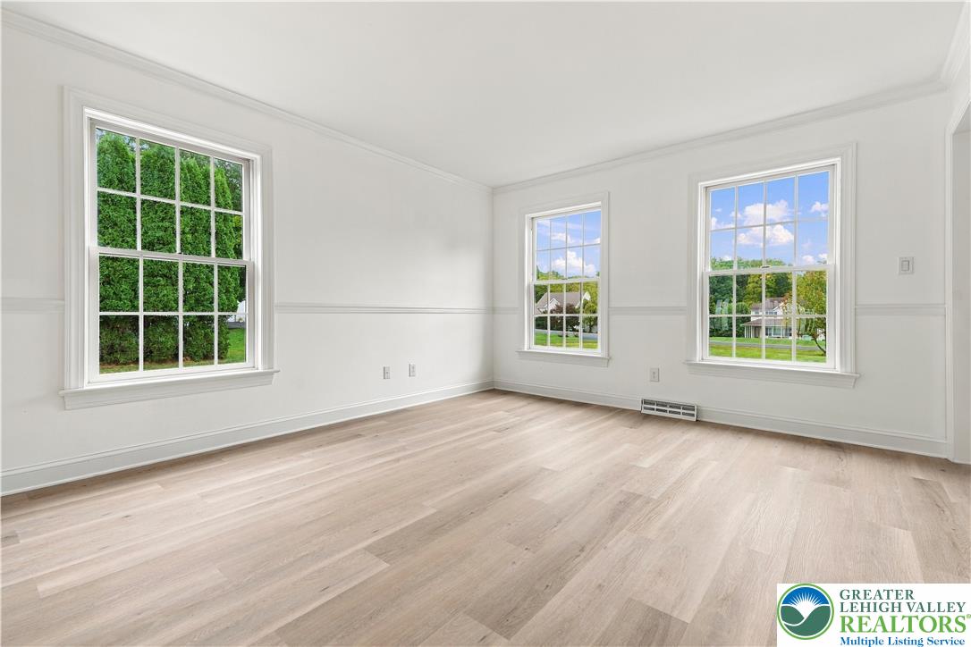 4 Schoolhouse Lane Property Photo 19