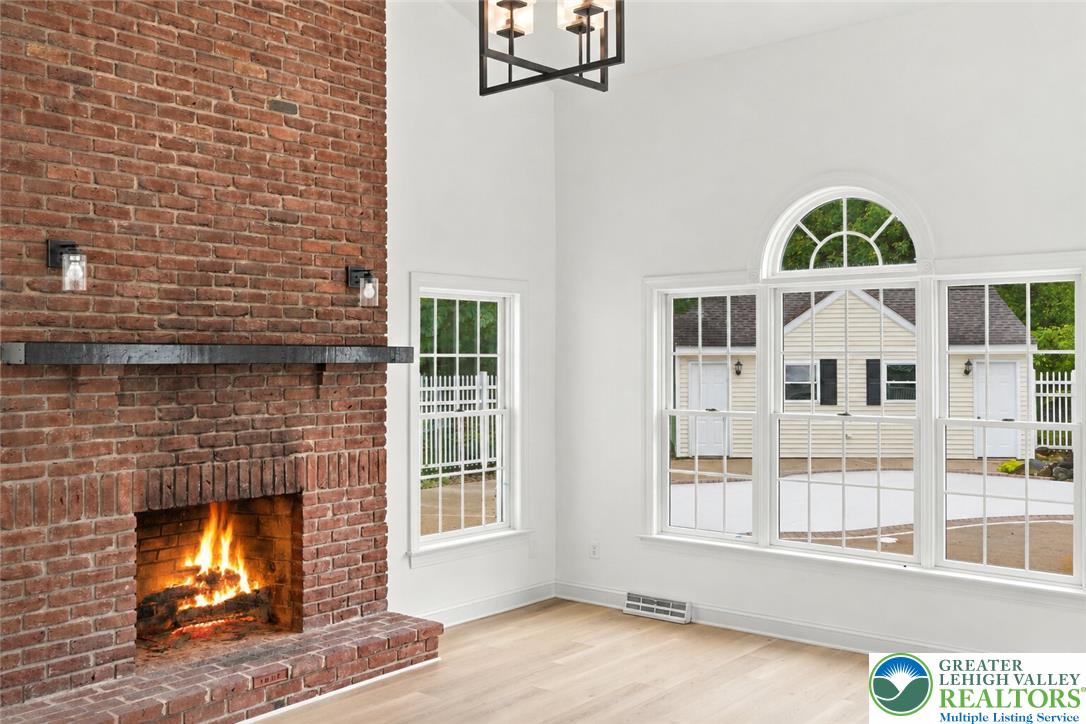 4 Schoolhouse Lane Property Photo 33