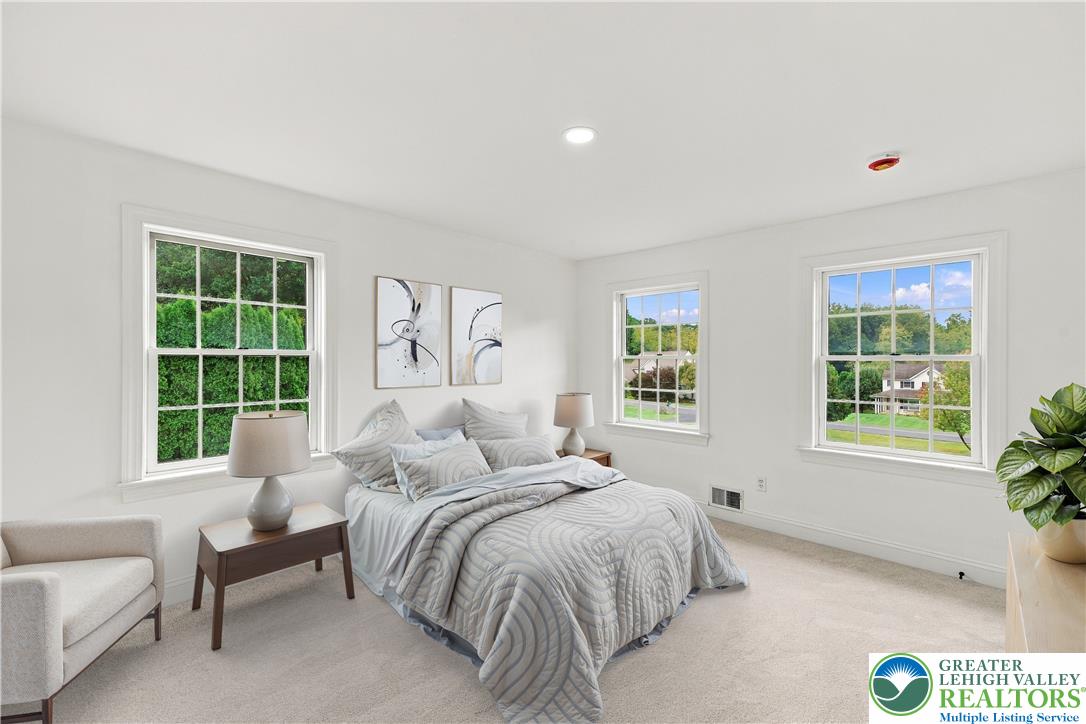 4 Schoolhouse Lane Property Photo 45