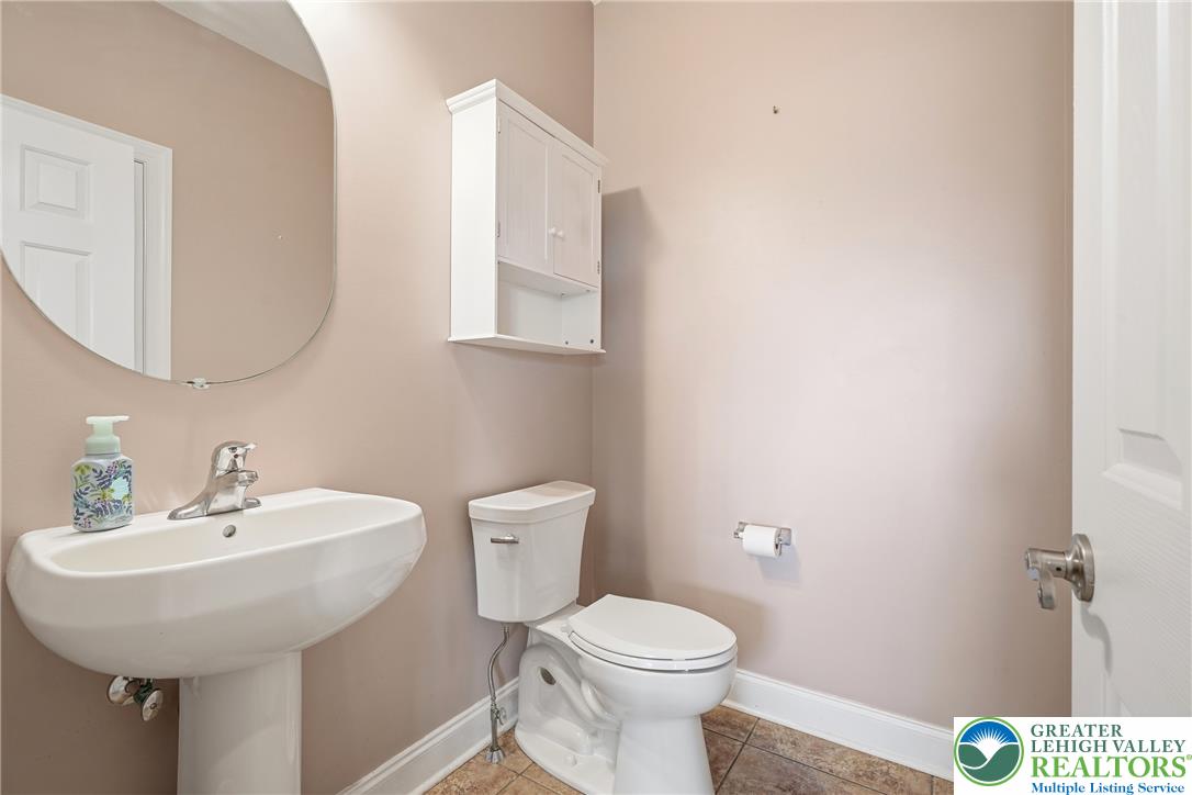 245 East Dell Road Property Photo 31