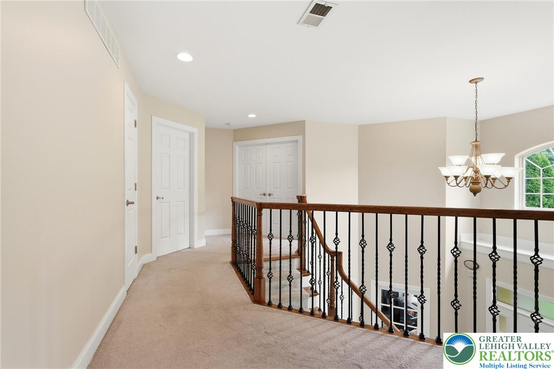 245 East Dell Road Property Photo 34