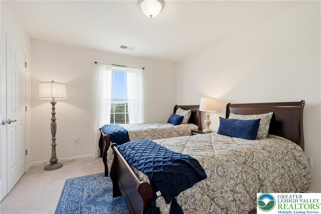 245 East Dell Road Property Photo 47