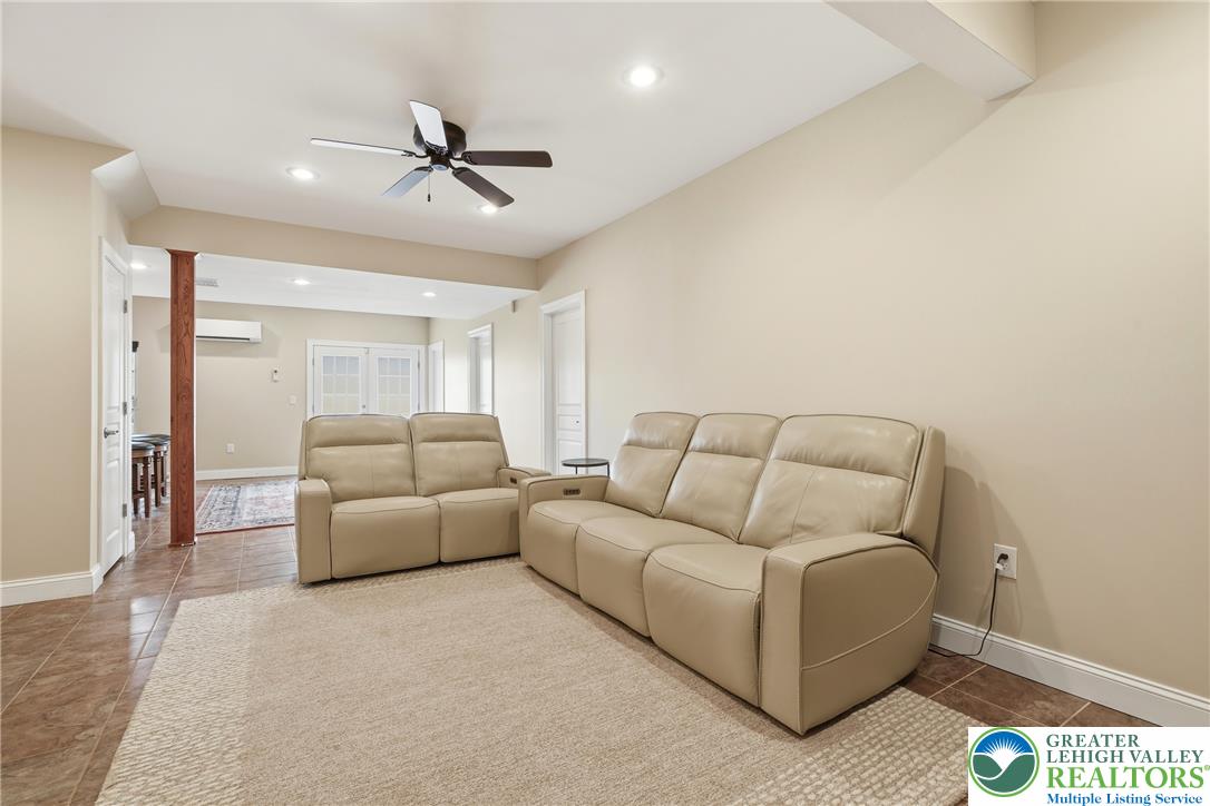 245 East Dell Road Property Photo 56