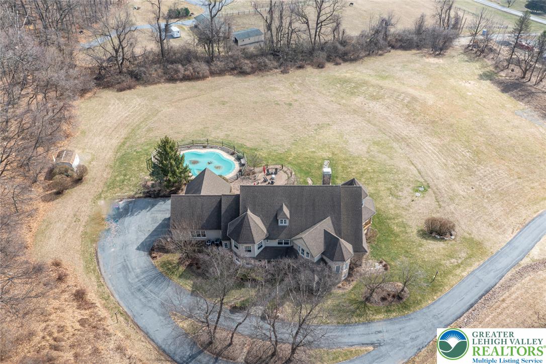 234 Miller Road Property Photo 4