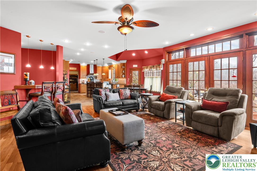 234 Miller Road Property Photo 15