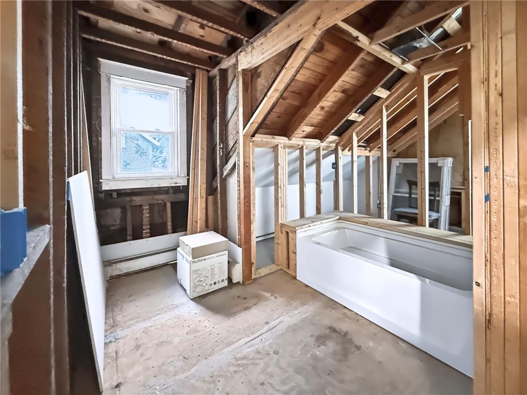 2014 South Aubrey Street Property Photo 15