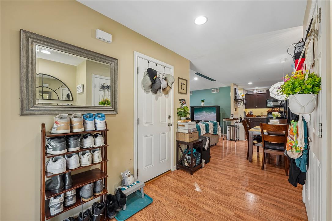 3379 Seip Road Property Photo 5