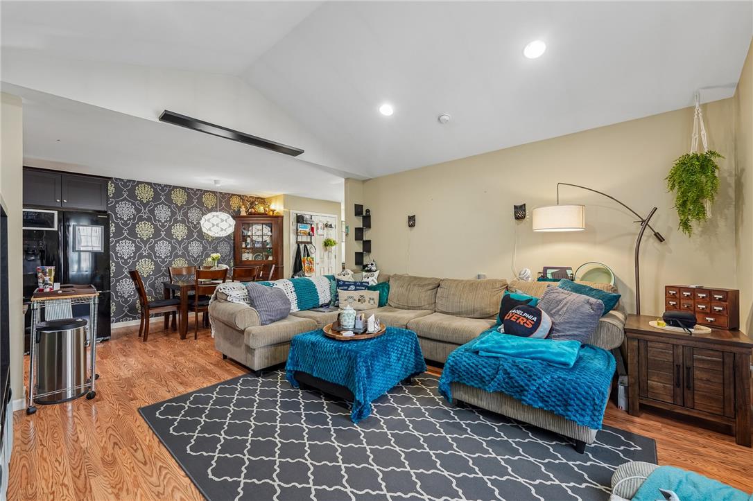 3379 Seip Road Property Photo 11