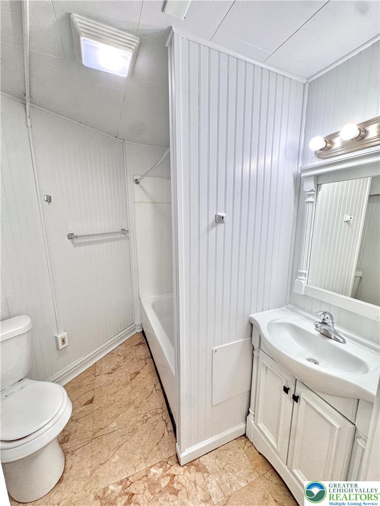 607 North 8th Street 2 Property Photo 9