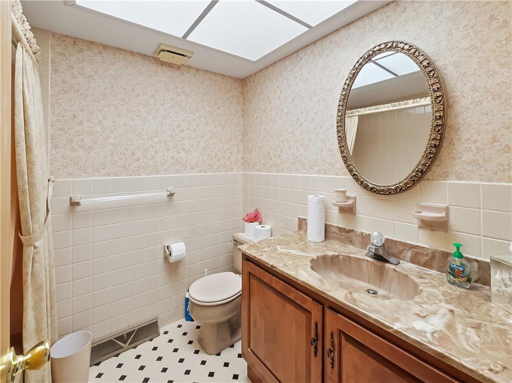 7530 Gun Club Road Property Photo 17