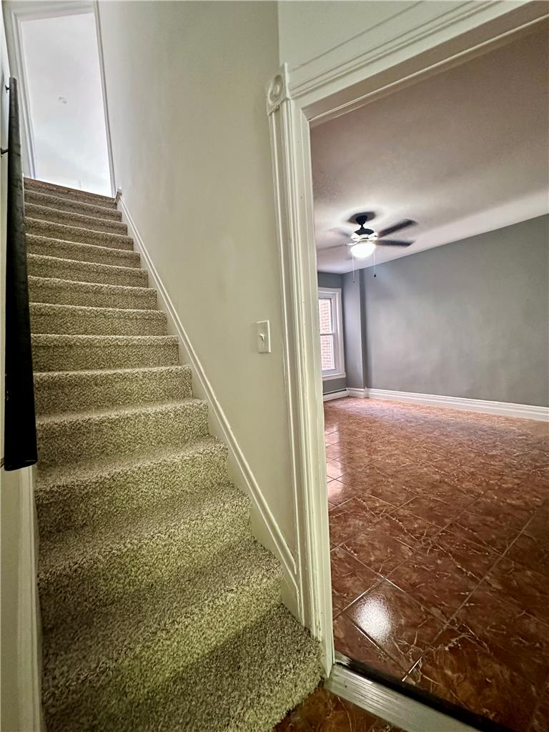129 West Allen Street Property Photo 8