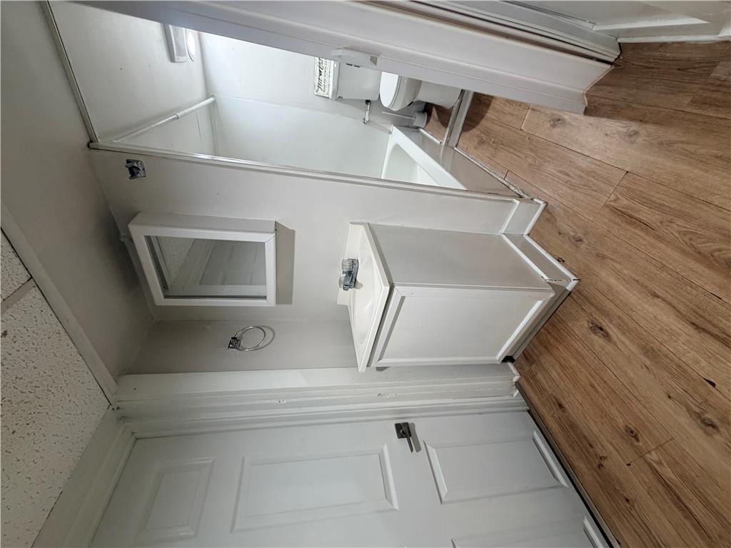 129 West Allen Street Property Photo 84
