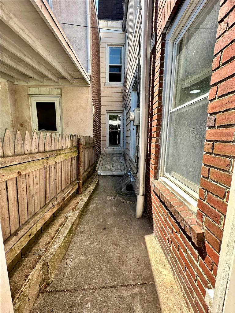 129 West Allen Street Property Photo 89