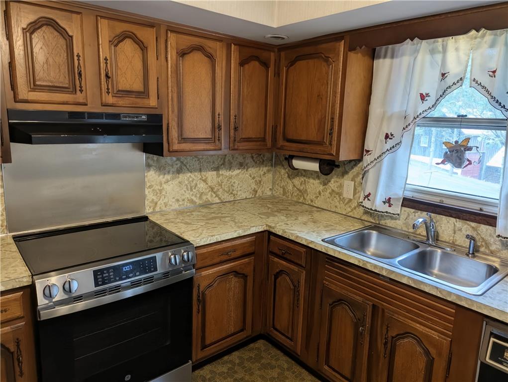 2815 Semmel Road Property Photo 32