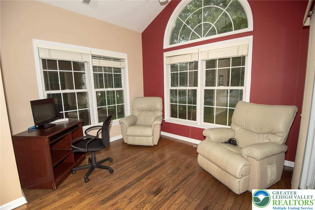 71 Moor Drive Property Photo 16