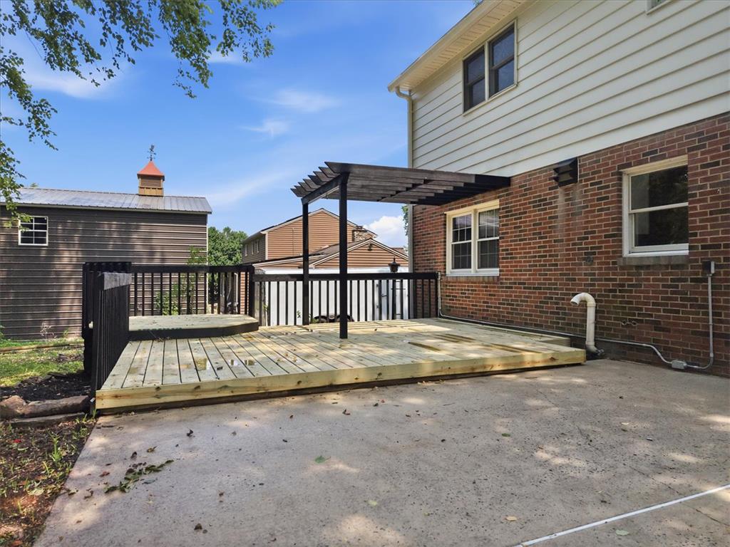 1360 Dorney Avenue Property Photo 42