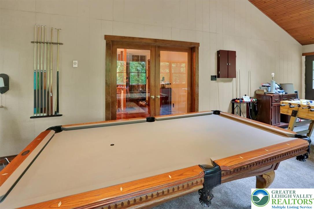 19 Woods Lane Property Photo 11