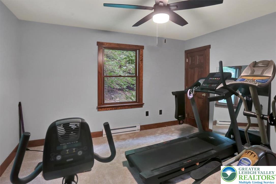 19 Woods Lane Property Photo 23